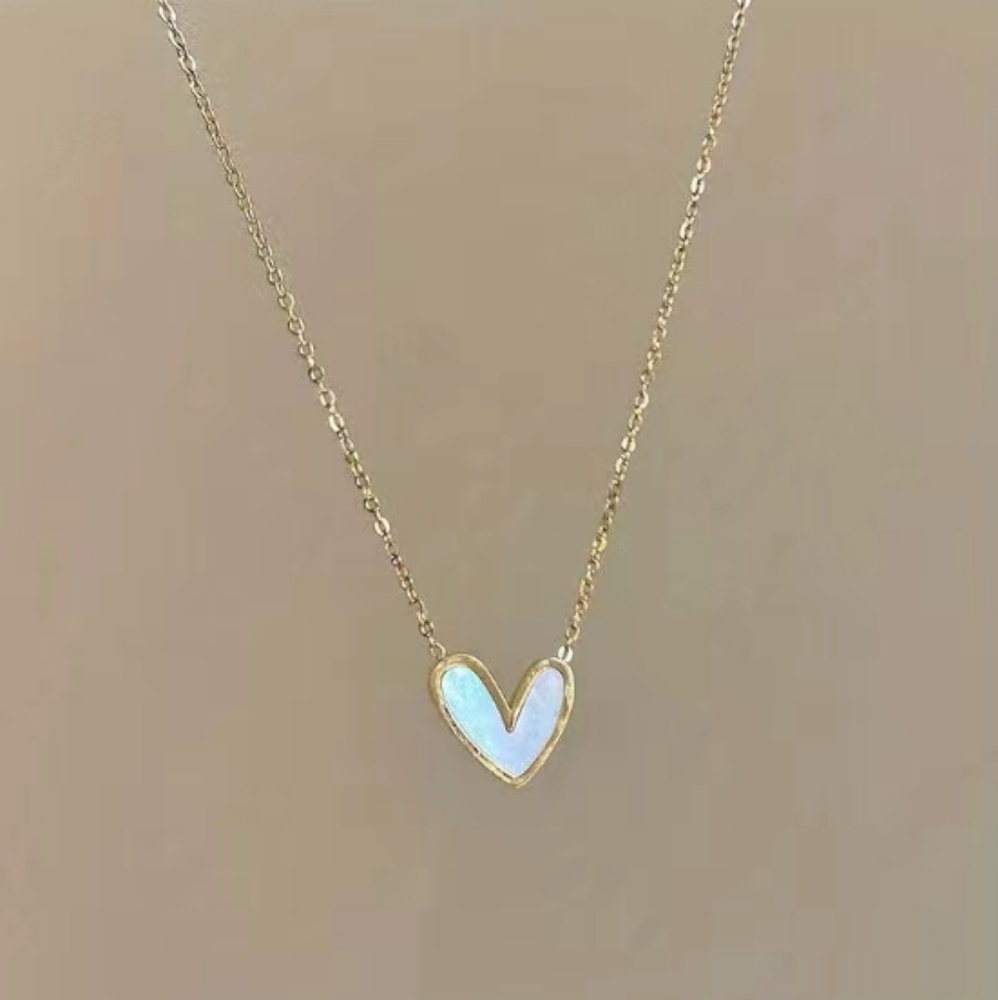 White Heart Gold Pendant Necklace - Picture 2 of 7